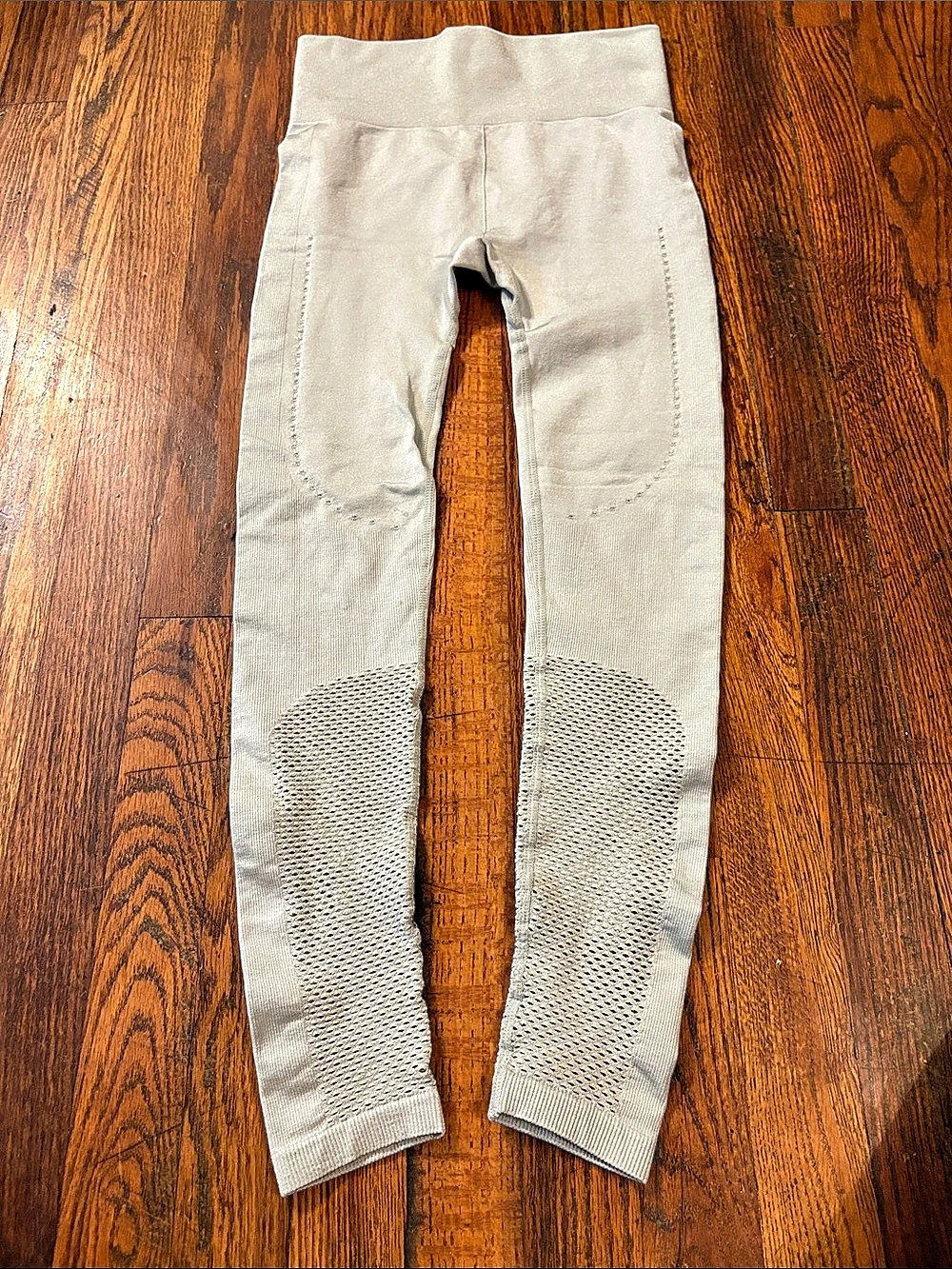 🎉EUC! Target Gray/Green Athletic Leggings